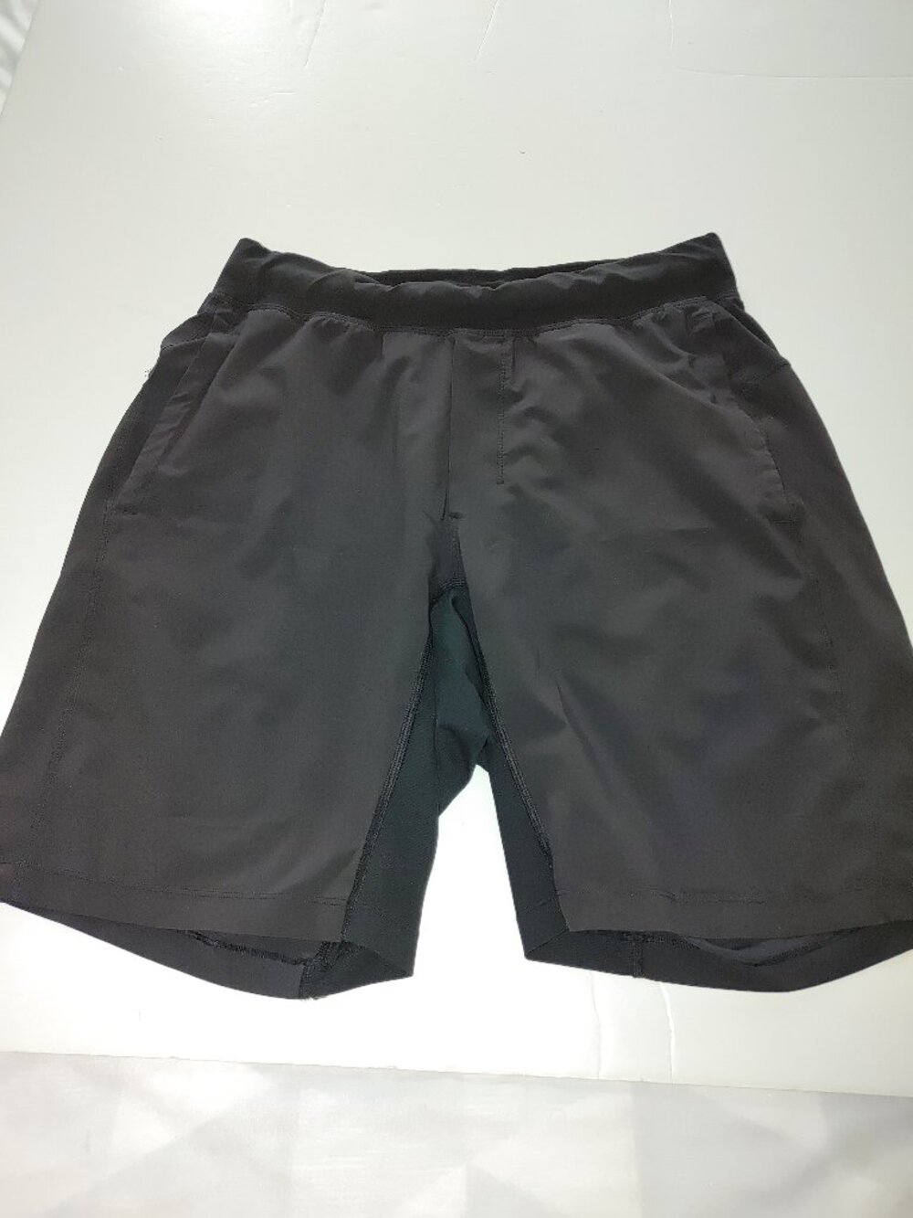 LULULEMON Men's High Rise Athletic Shorts Size M Used